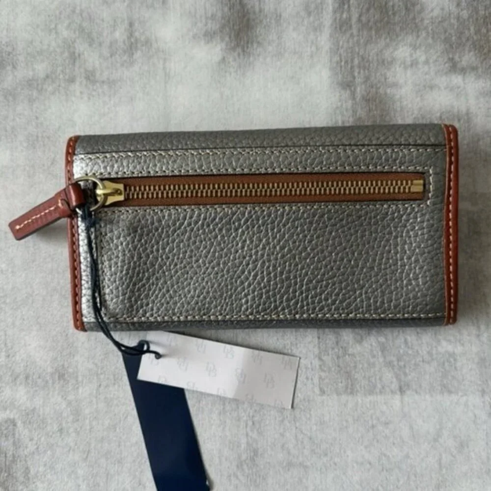 Dooney & Bourke Wallet Pebble Grain Continental Clutch Silver /Brown Trim